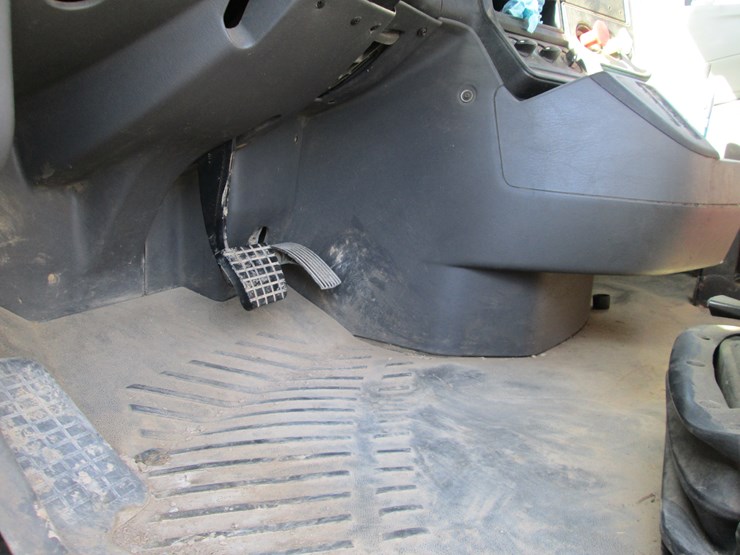 2012-international-prostar-image-23