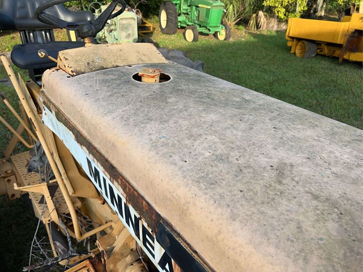 minneapolis-moline-jet-star-3-image-14