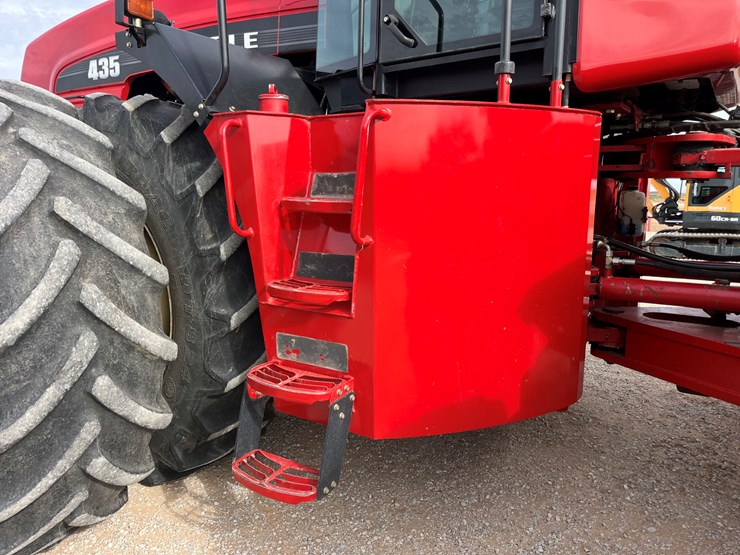 2009-versatile-435-image-21