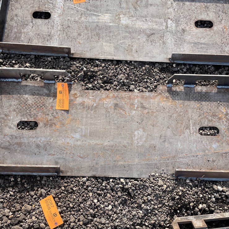#2086 • Formed Skid Steer Frame
