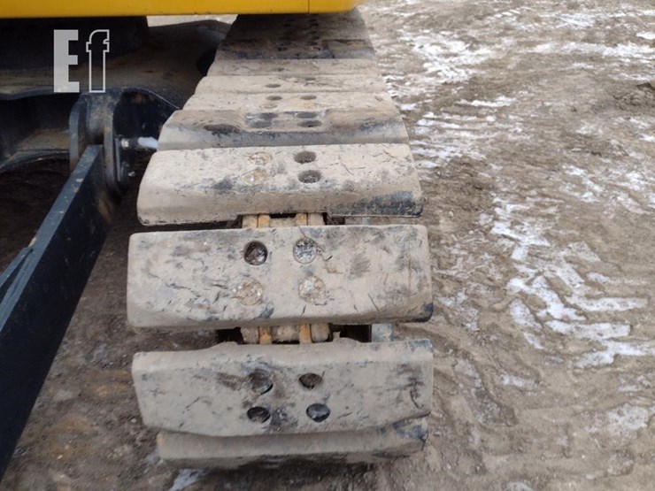 2021-deere-85g-image-35