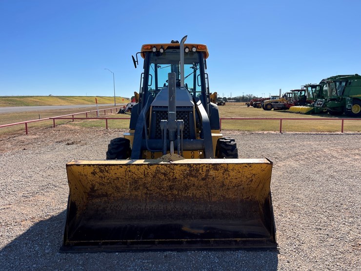 2012-deere-310s-image-5