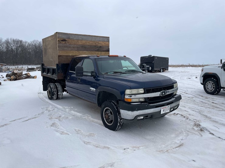 2002-chevrolet-2500-image-3