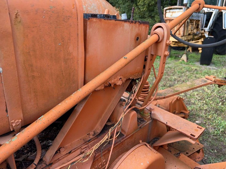 minneapolis-moline-ztu-image-52