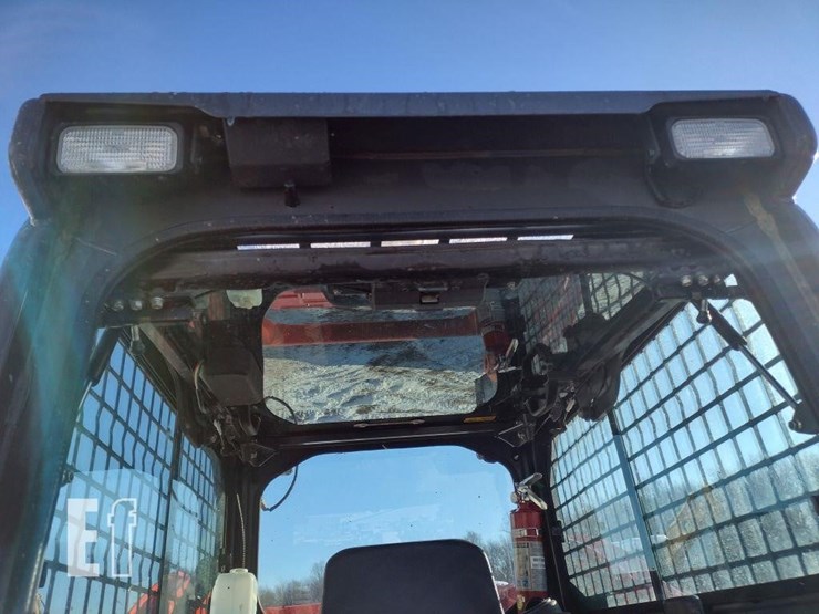 kubota-svl75-image-13