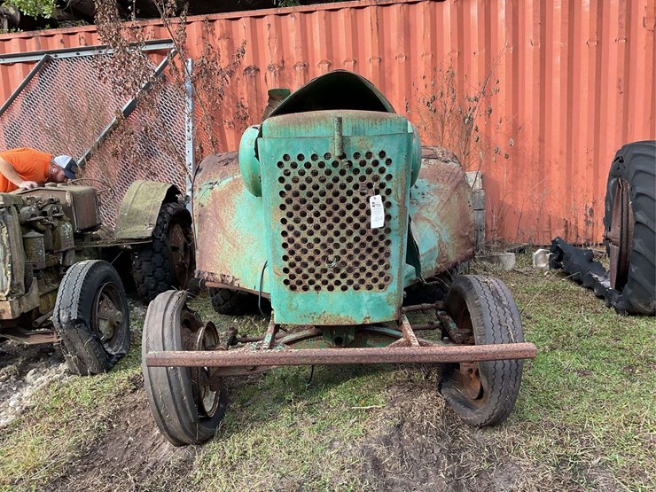 minneapolis-moline-jet-star-orchard-image-3