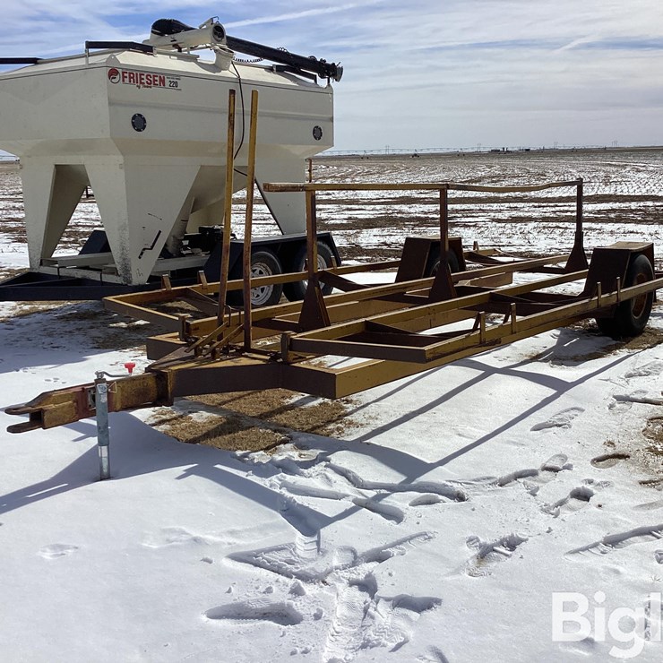 Tilt Bed 6-Bale Mover