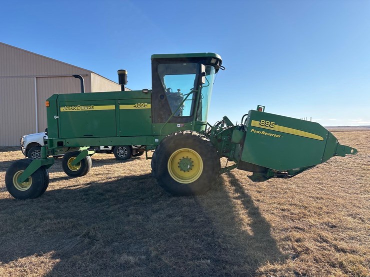john-deere-4895-image-4