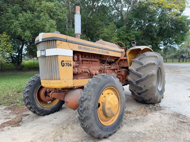 minneapolis-moline-g706-image-1