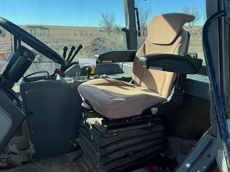 case-ih-7140-image-3