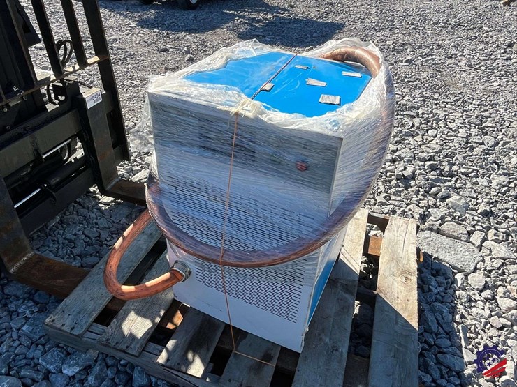 byd-ecb27c-electric-counterbalanced-forklift-image-14