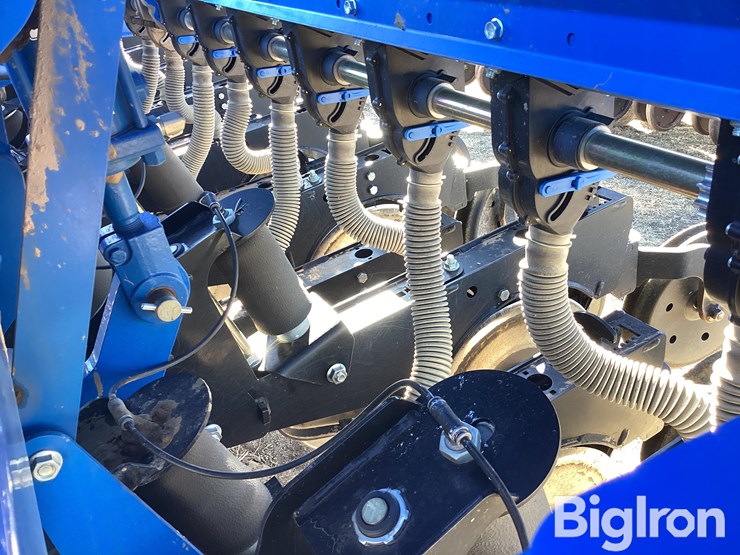 2012-landoll-5530-image-17