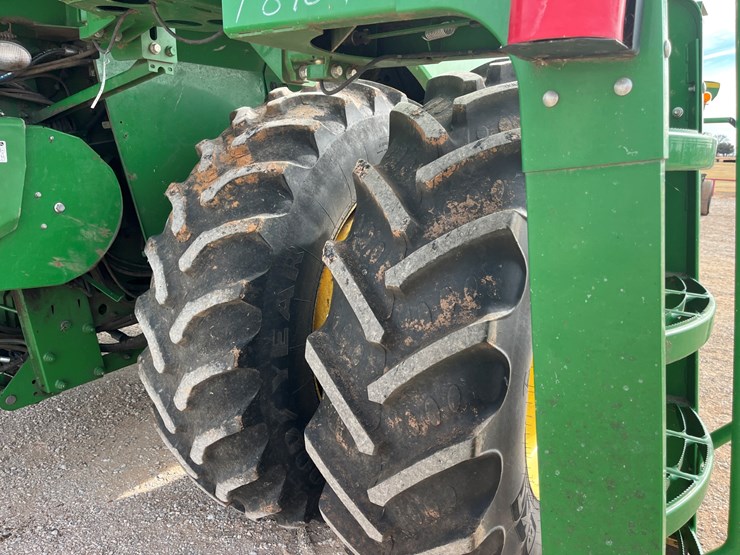 2013-john-deere-s670-image-2