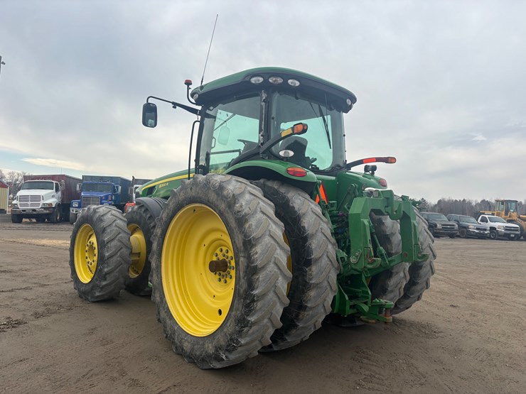 john-deere-8320-image-3