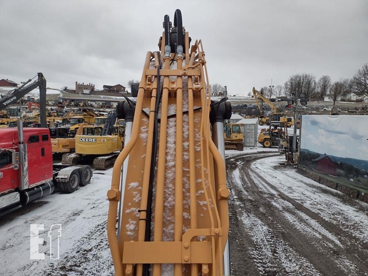 2022-case-cx250d-image-55