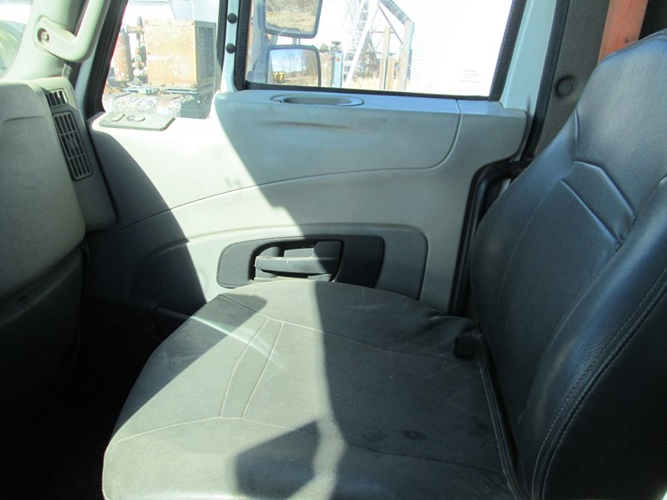 2012-international-prostar-image-25