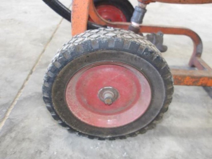 portable-sandblasting-tank(s)-image-13