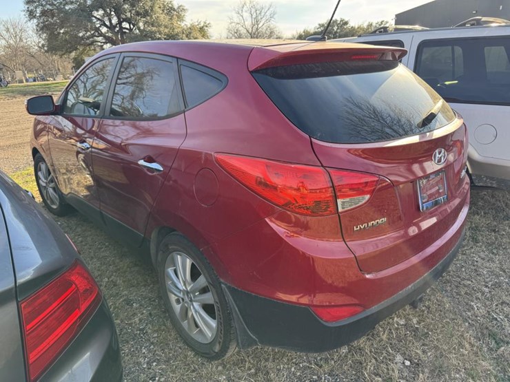 2011-hyundai-tucson-image-4