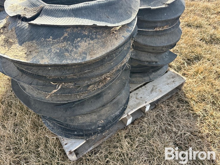 silage-pile/-tarp-tire-flats-image-15