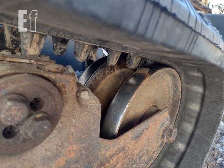 2020-bobcat-t870-image-35