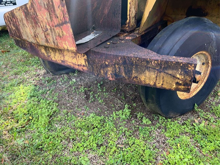 john-deere-840-image-8