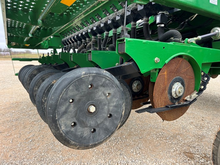 2021-great-plains-bd7600hd-30-image-21