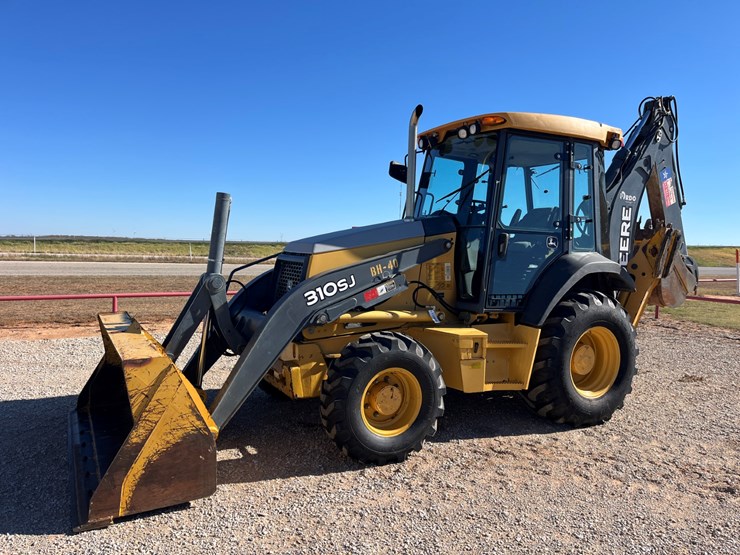 2012-deere-310s-image-1