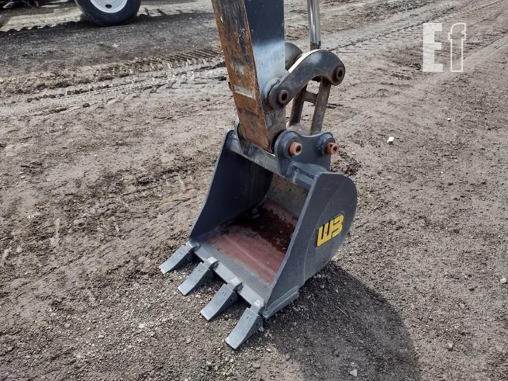 2022-deere-26g-image-18