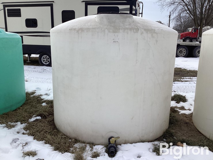 ace-roto-mold-1,650-gallon-water/liquid-fertilizer-tank-image-2