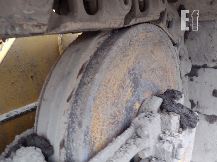 2016-deere-450j-lgp-image-36