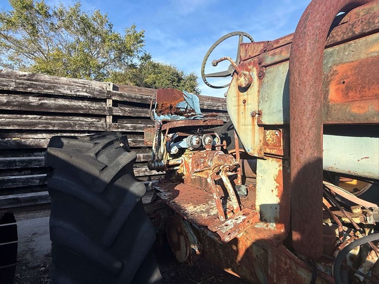 oliver-1900-diesel-fwa-image-21