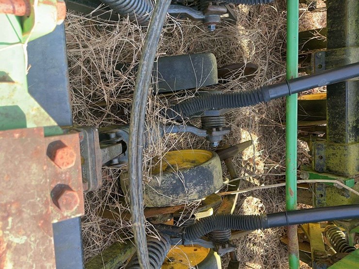 john-deere-750-image-5