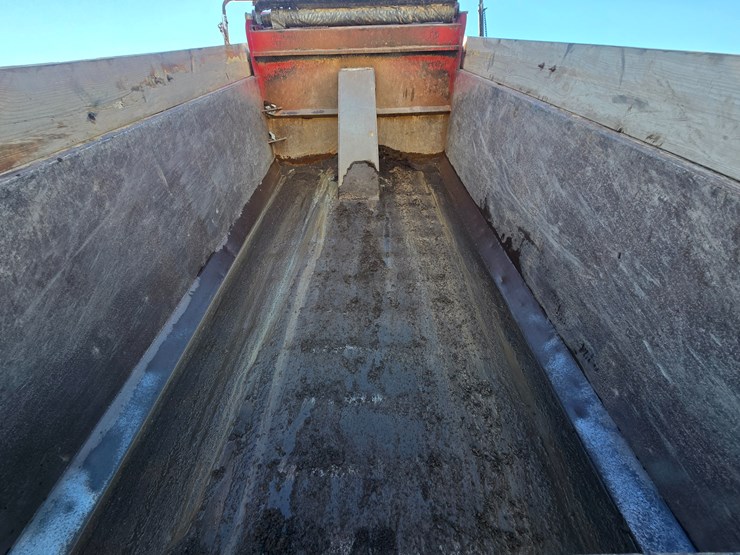 1999-mack-rd690s-image-44