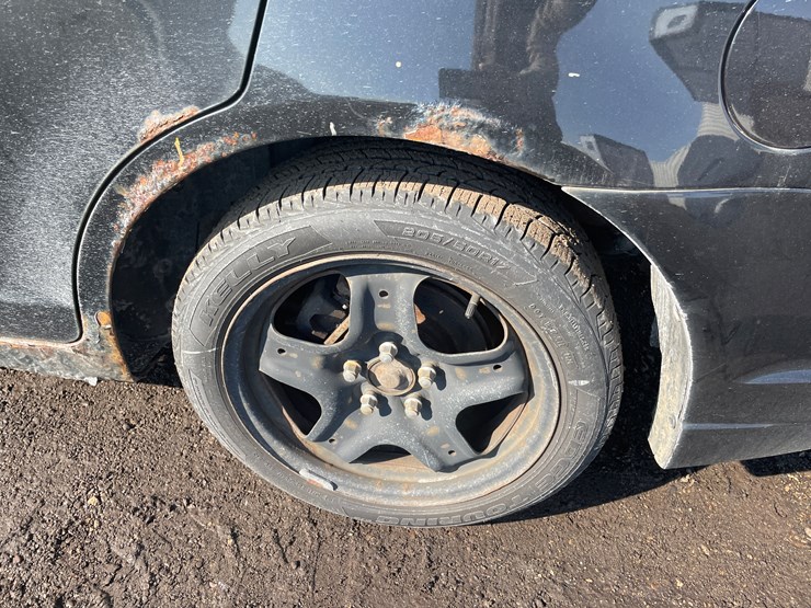 #2028-•-2010-ford-fusion-se-sedan-(with-wi-title)-image-9