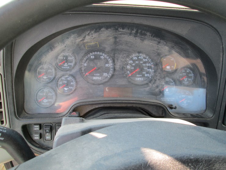 2012-international-prostar-image-31