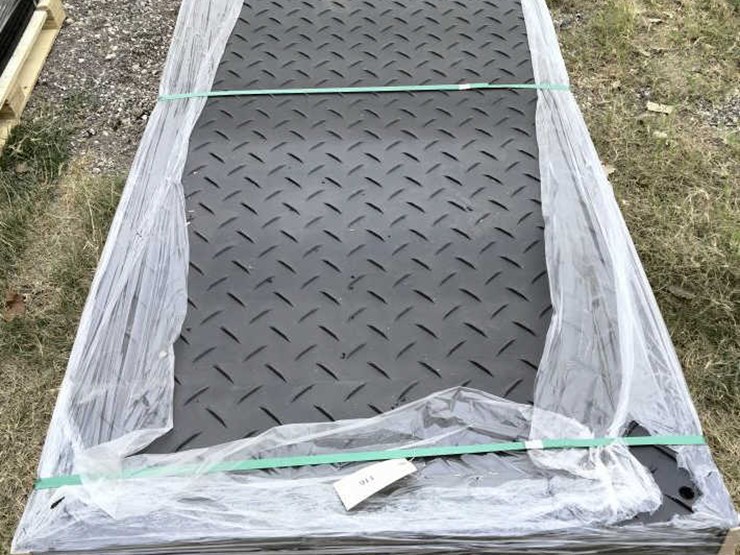 #116-•-(15)-ground-protection-mats---41"x8'-image-2