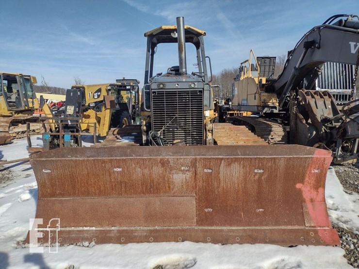 2007-deere-700j-lgp-image-2