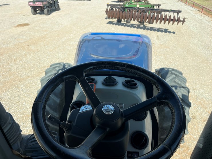 2015-new-holland-t8.410-image-24