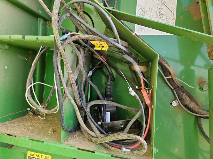 john-deere-469-image-24