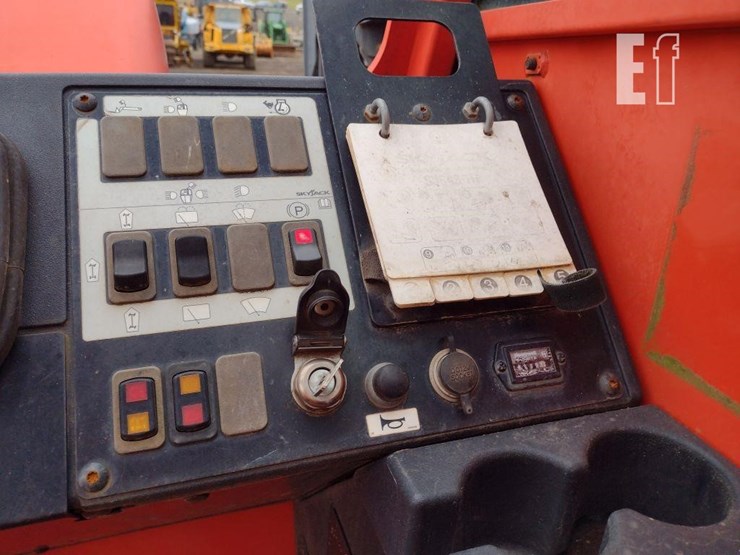 2018-skyjack-sj843th-image-8