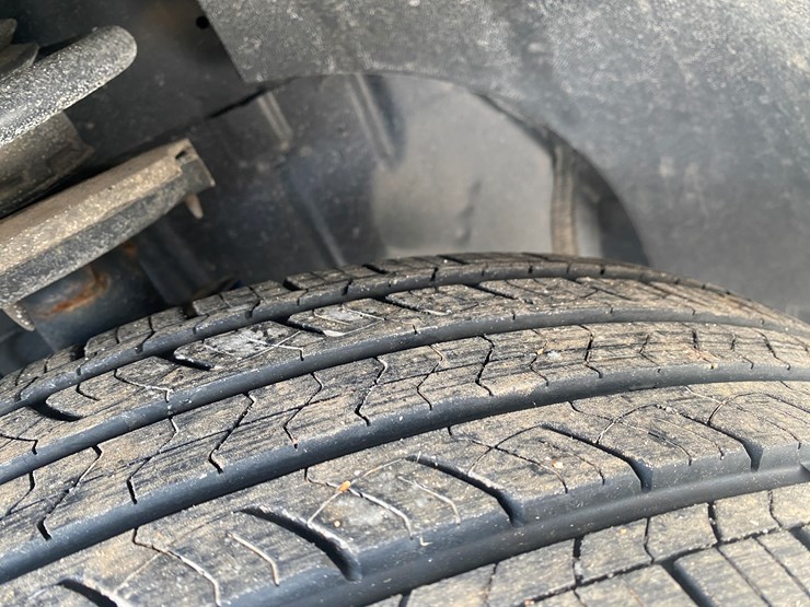 2012-chevrolet-equinox-image-18