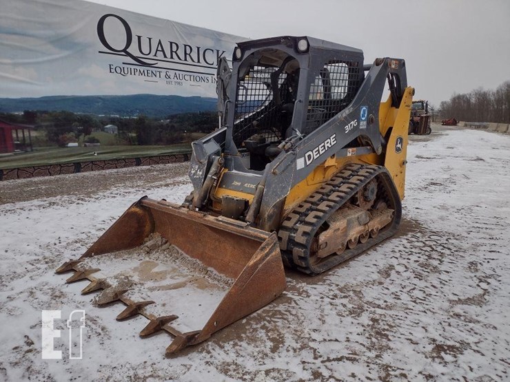 2019-deere-317g-image-37