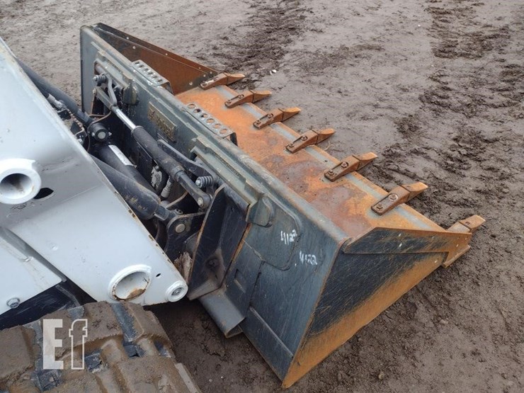 2022-bobcat-t595-image-18