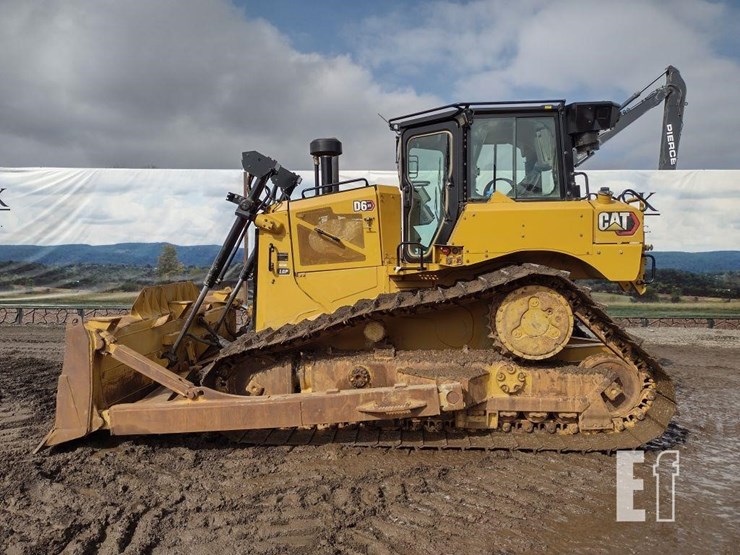 caterpillar-d6-image-1
