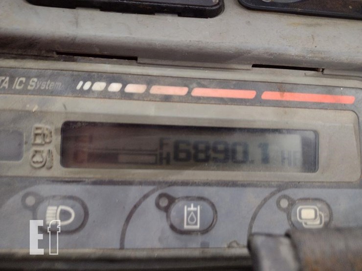 2012-kubota-kx121-3-image-6