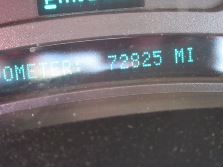 2004-chevrolet-2500-image-32