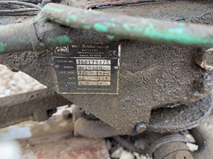 whiteman-j36h90#-3"-power-trowel-s.n#-tg0179475-image-4