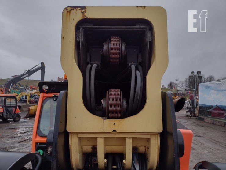 2016-jlg-1255-image-26