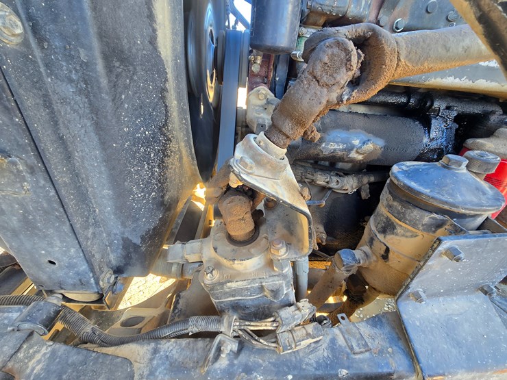 1999-mack-rd690s-image-55