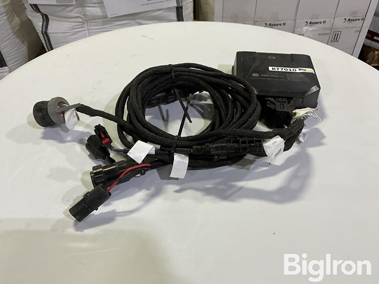 john-deere-m-image-2